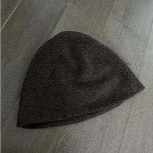 Banana Republic - 100% cashmere reversible beanie (brown heather / brown+stripe)